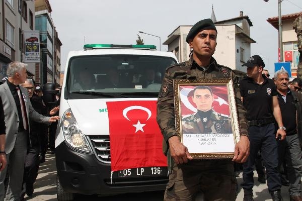 Şehit Komiser Yardımcısı Kubilay Er, Son Yolculuğuna Uğurlandı