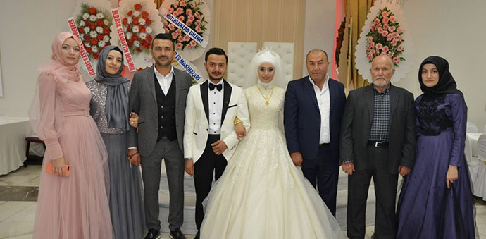 ŞENKAL AİLESİNİN MUTLU GÜNÜ