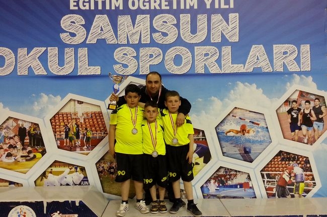 Şeyhler Mahallesi İlkokulu Masa Tenisi Samsun İl İkincisi Oldu