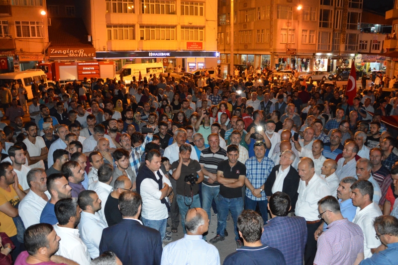 Sivil Toplum Örgütleri Milli İrade Mitingi Düzenledi