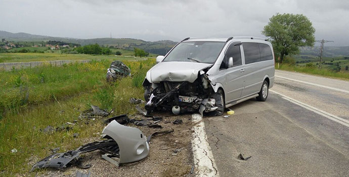 Trafik Kazası 6 Yaralı