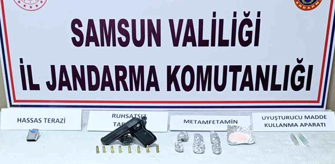 Uyuşturucu Getirirken Yakalanan 2 Kişi Tutuklandı