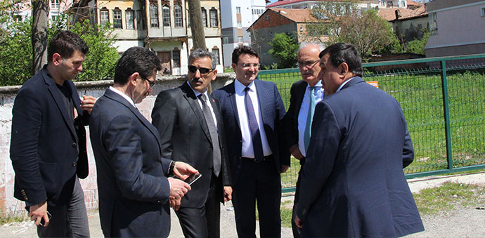 Vali Kaymak ve Büyükşehir Belediye Başkanı Yılmaz Havza Konaklarını inceledi