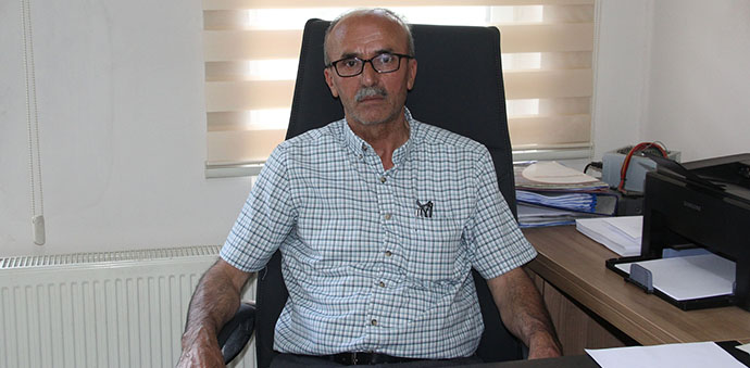 Yeni Yönetim Görevi Teslim Aldı
