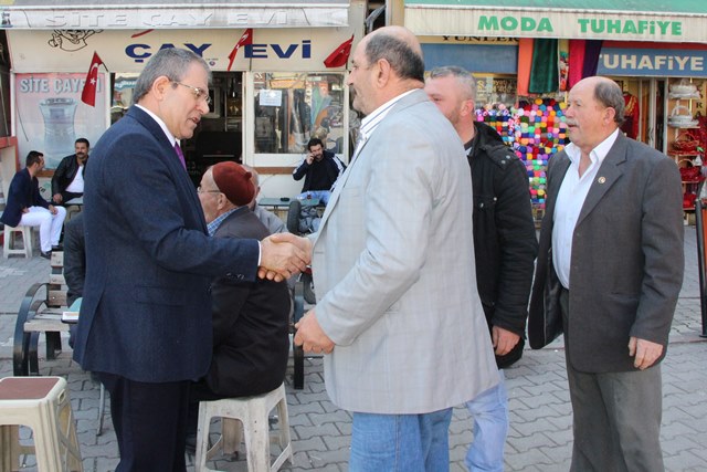 Zeybek Hayır Ziyaretlerinde Bulundu