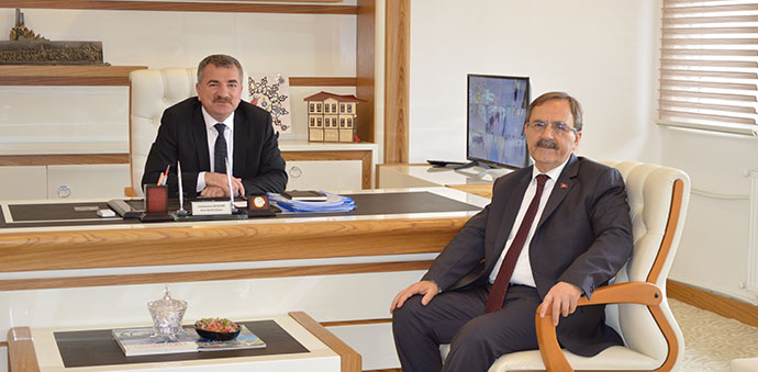 Zihni Şahin’den Özdemir’e Ziyaret